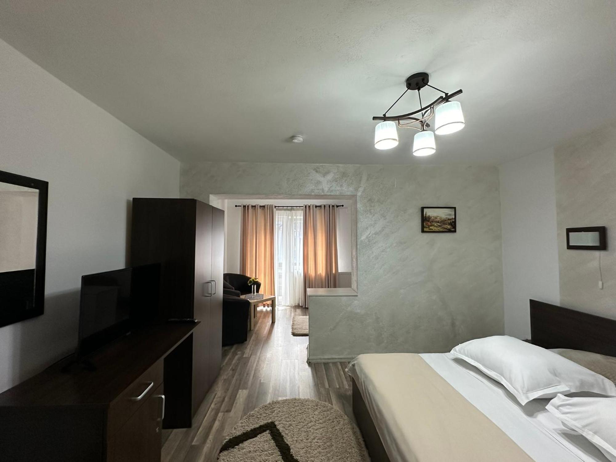 Casuta De Langa Izvor Hotel Моечу де Жос Екстериор снимка