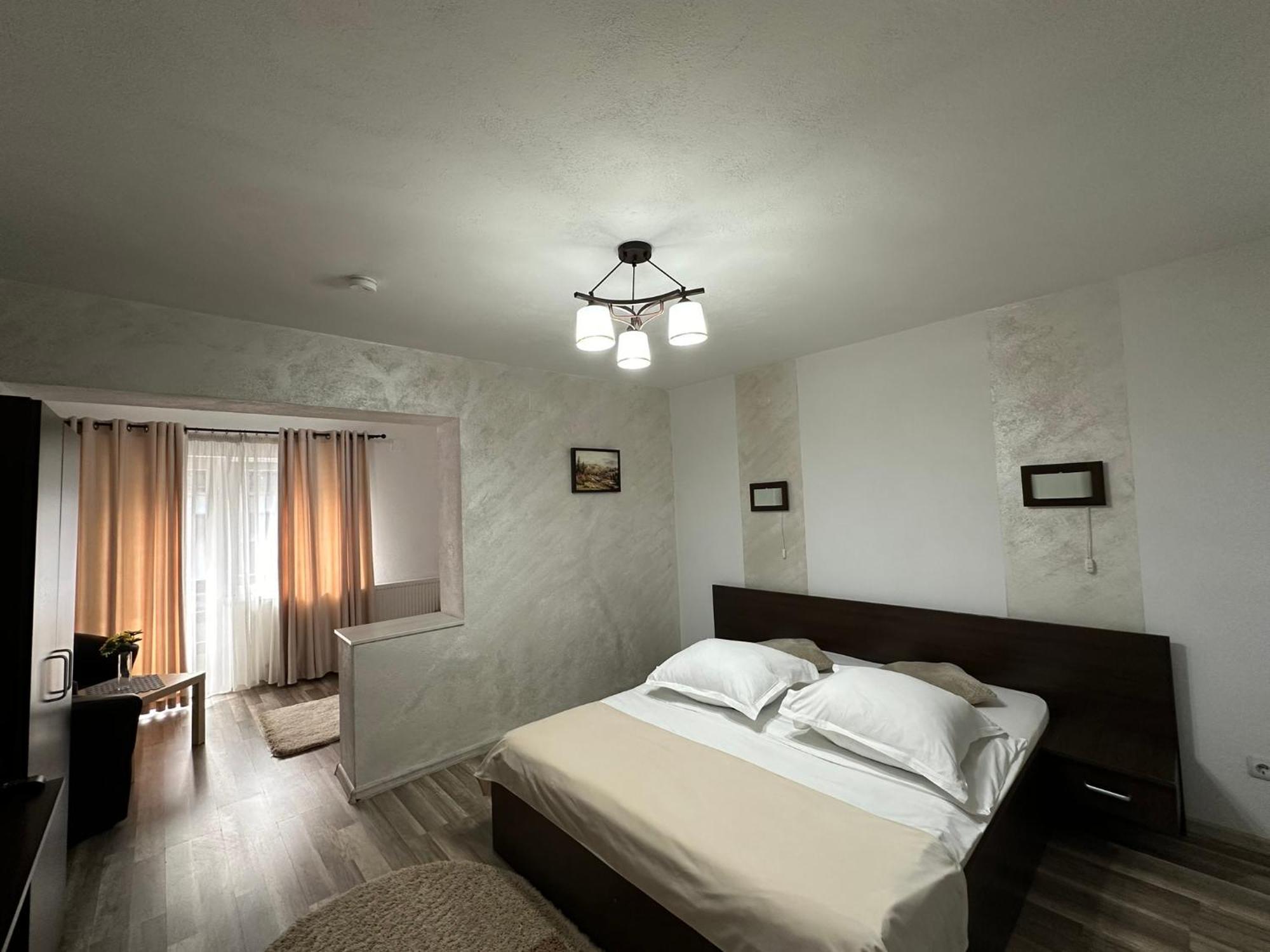 Casuta De Langa Izvor Hotel Моечу де Жос Екстериор снимка
